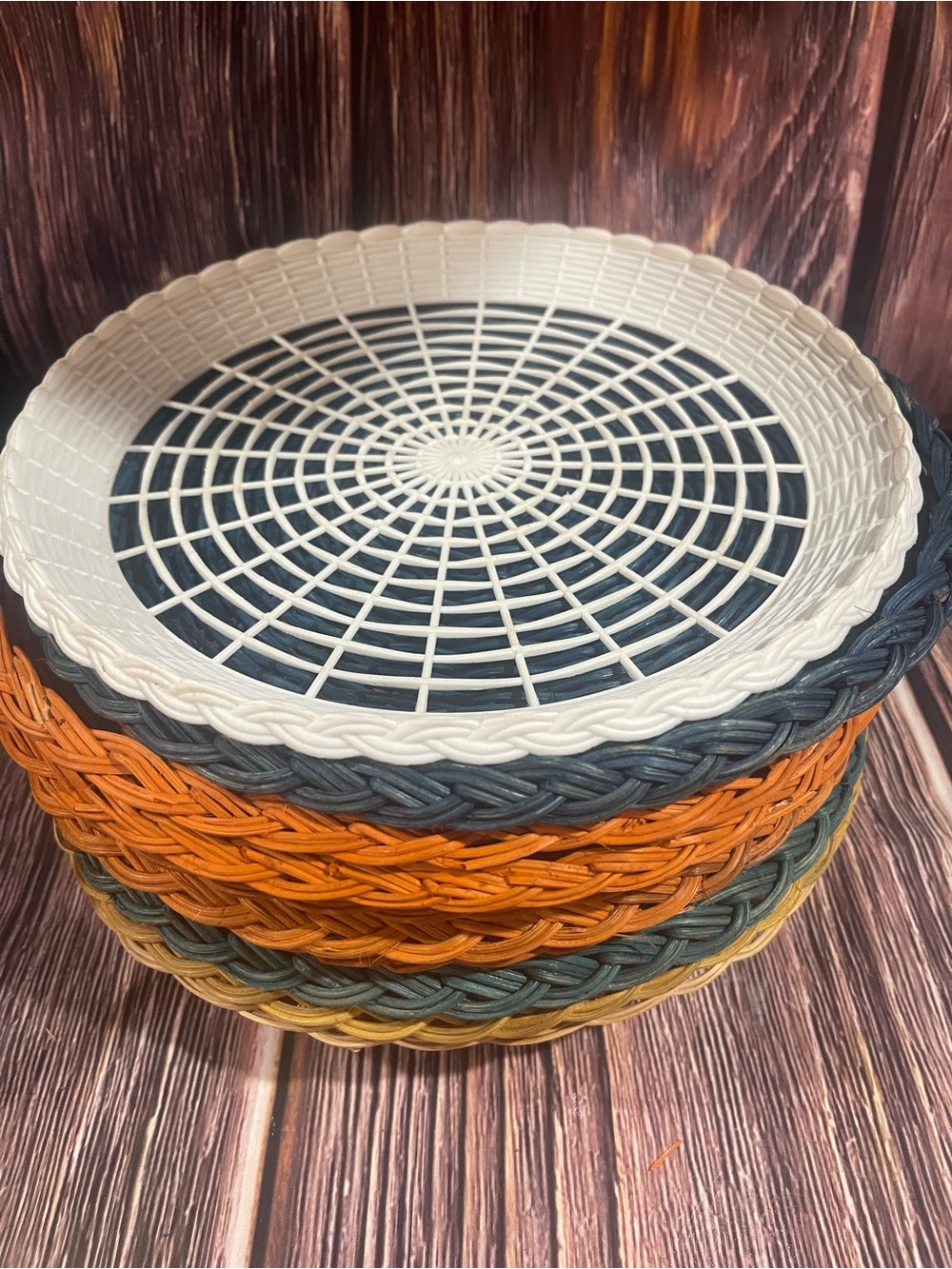 Wicker Plate Holder Woven Multi Color Set Of 10 Orange green tan Brown 9” & 8”